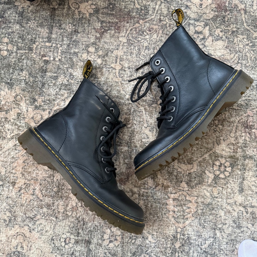 Dr. Martens Luana Black Leather Lace Up Combat Boots AW004 Women US 8